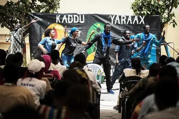 «Yaayu Anna» : La justice populaire en procès au Centre culturel de Yaraax