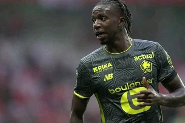Fin du suspense : Ngal’ayel Mukau rejoint les Léopards