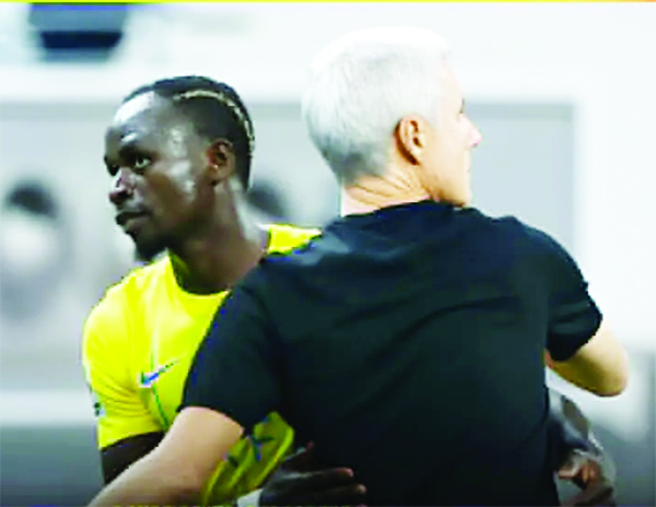 Al-Nassr – Changement de coach pour Mané : Luis Castro s’en va, Stefano Pioli arrive