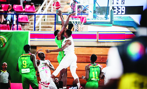 Afrobasket U18 – Victorieux et qualifié en finale et au Mondial 2025 : Le Mali brise (encore) le rêve du Sénégal