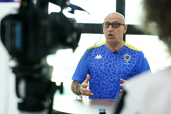 Refus de payer Patrice Neveu : Le Gabon bientôt suspendu par la Fifa