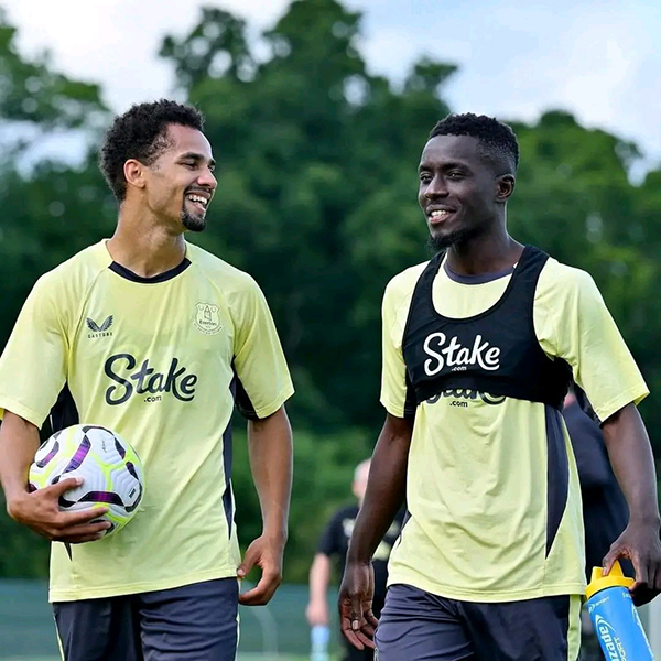 Mercato – Après Iliman qui a rejoint Gana, le nom de Habib Diarra agité : Everton : feu vert braqué sur les Sénégalais