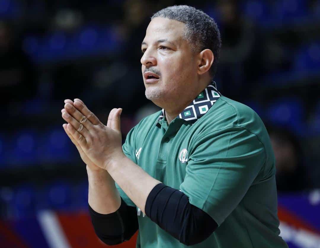 Basket – Un coach américain sur le banc des Lionnes : Les raisons du choix de Otis Hughley Jr