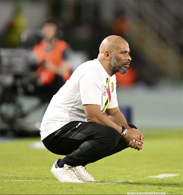 Plainte – Pour rupture abusive de contrat : Eric Chelle envisagerait de réclamer un milliard à la Fémafoot