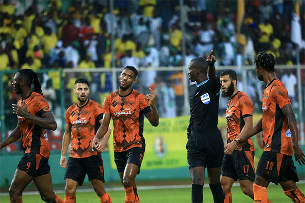 Zamalek, Arbitrage, organisation… : Berkane dénonce, la Caf ouvre une enquête