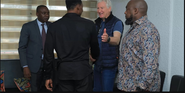 Suite et pas fin de l’imbroglio camerounais : La Fécafoot valide la liste de Brys, la tutelle invalide le staff de Eto’o