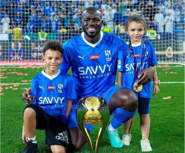 Actionnariat – Après Sadio Mané : Kalidou Koulibaly va investir dans un club français