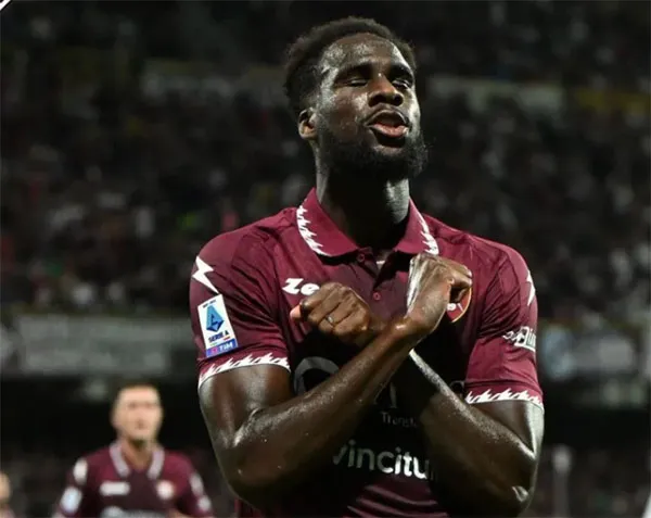 Italie : Guerre totale entre la Salernitana et Boulaye Dia