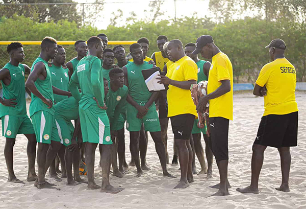 Beach Soccer – Son limogeage agité : Me Senghor maintient Mamadou Diallo sur le banc