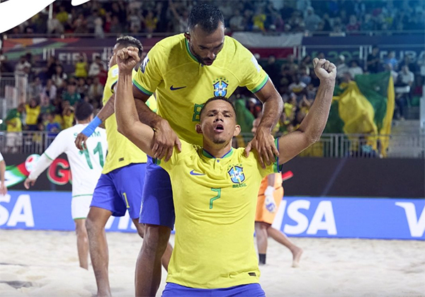 Mondial beach soccer : Le Brésil s’offre le sacre à Dubaï !