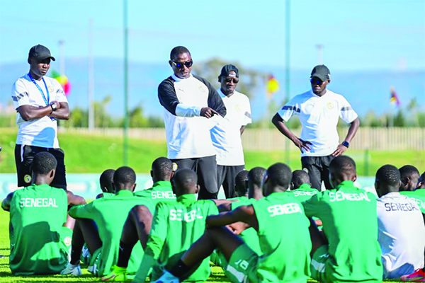 Staff – Serigne Saliou Dia passe des U17 aux U20 : En droite ligne de la politique de la Fsf