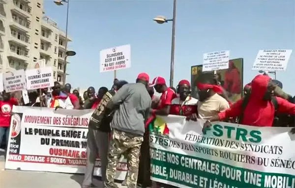 Front syndical pour la défense du travail : Une robuste mobilisation s’impose