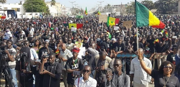 Le Sénégal est à la croisée des chemins : Il est temps pour nous, Sénégalaises, Sénégalais, de nous tenir debout…