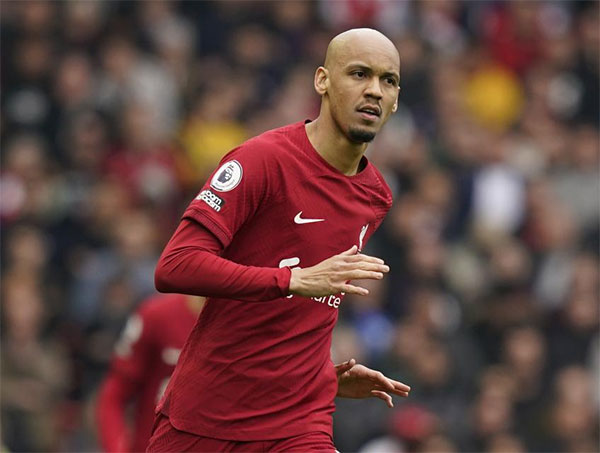 Insolite : Le transfert de Fabinho vers l’Arabie Saoudite bloqué… par ses chiens