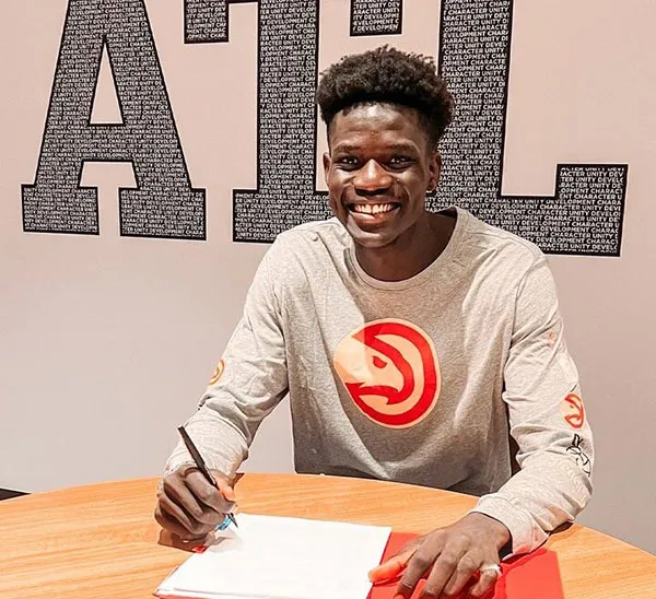 Nba – Sur une durée de 4 ans avec Atlanta : Mouhamed Guèye signe un contrat de 7, 64 millions de dollars