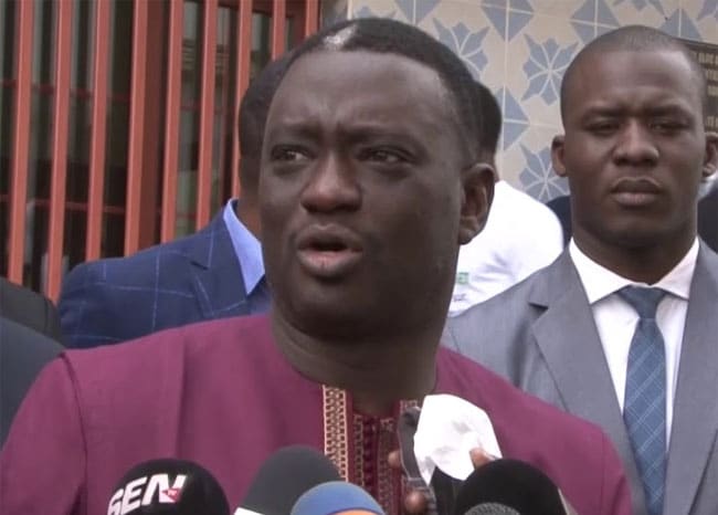 A messieurs Moundiaye Cissé, Birahim Seck et compagnie : Nous ne sommes pas vos enfants !