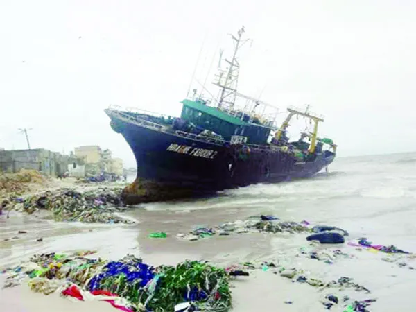 Fortes intempéries sur le littoral : De nombreux navires pris dans la houle