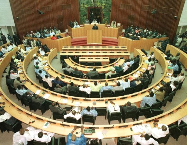 14ème législature : Honorables députés, misérables suppléants