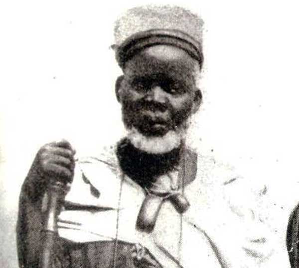 El Hadji Abdoulaye Niass, 100 ans après : lignes de vie
