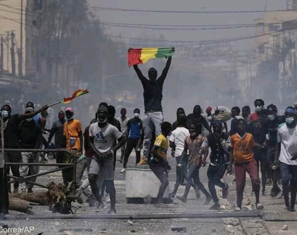 Une démocratie en danger