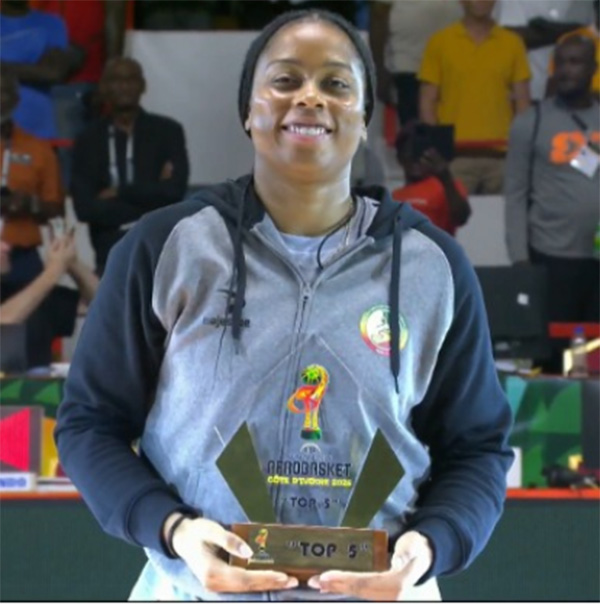 Distinction Cierra Janay, meilleure meneuse et dans le «5 majeur»