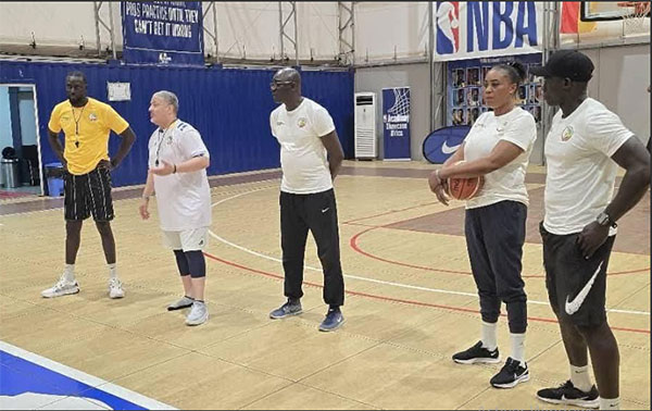 Afrobasket – Otis Hughley Jr, sur le refus de visas à la délégation sénégalaise : «Je suis très déçu de la décision du Président Trump»