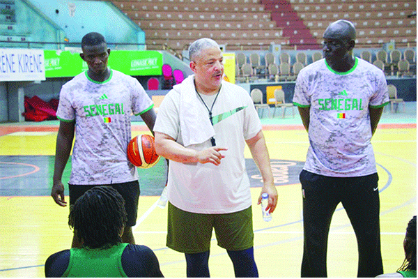 Afrobasket – Préparation des Lionnes à Saly : Otis Hughley Jr débarque avec «ses» assistants… et Maty Fall