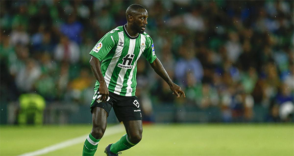 Alerte au Real Betis : Sabaly sort sur blessure !